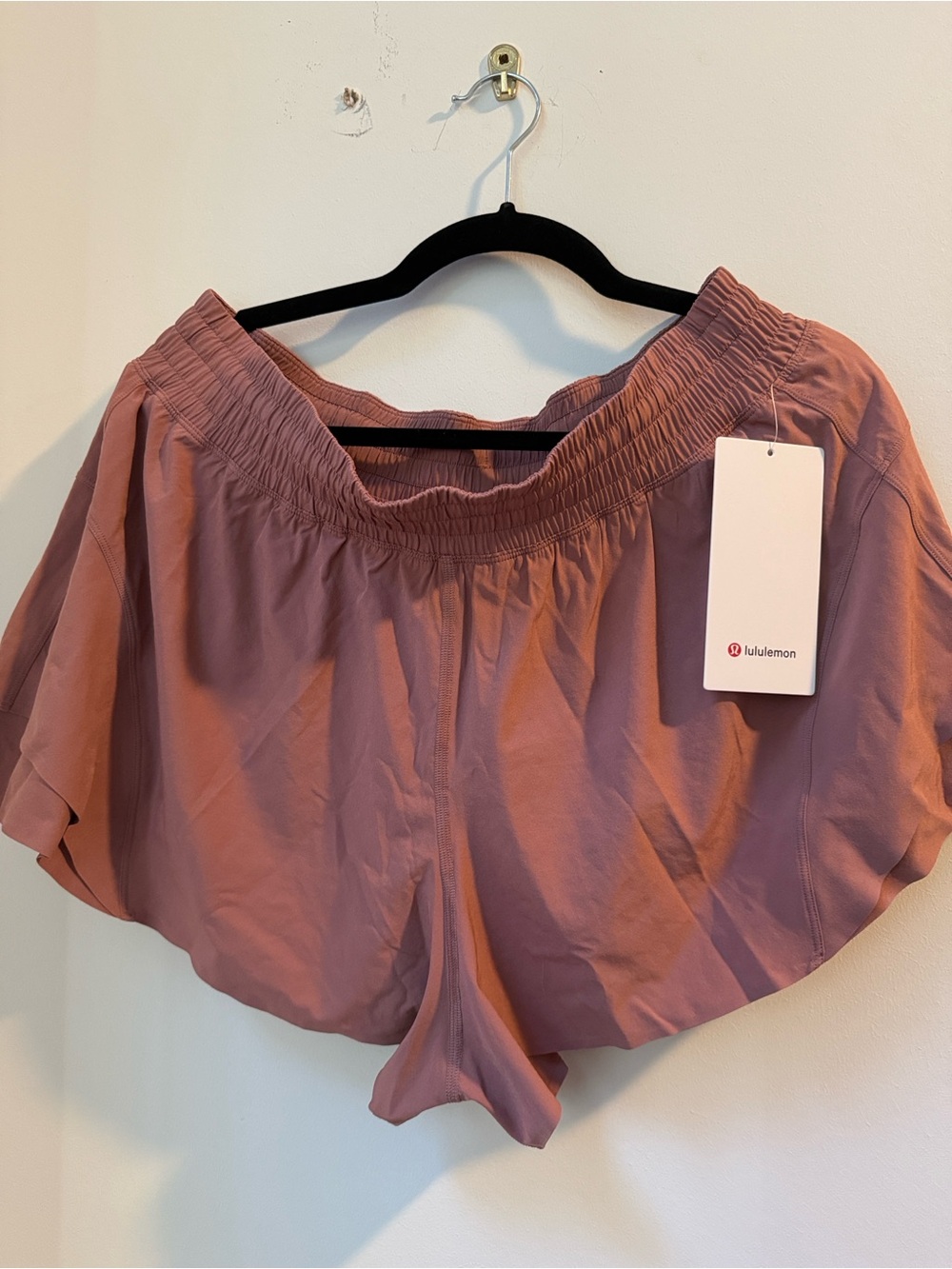 lululemon athletica Women's Athletic Shorts in Dusty Rose